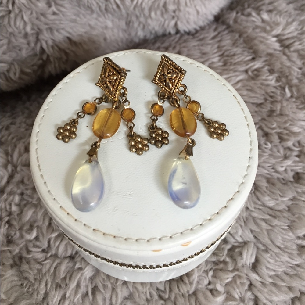 🔥5 for $20🔥 Vintage style earrings